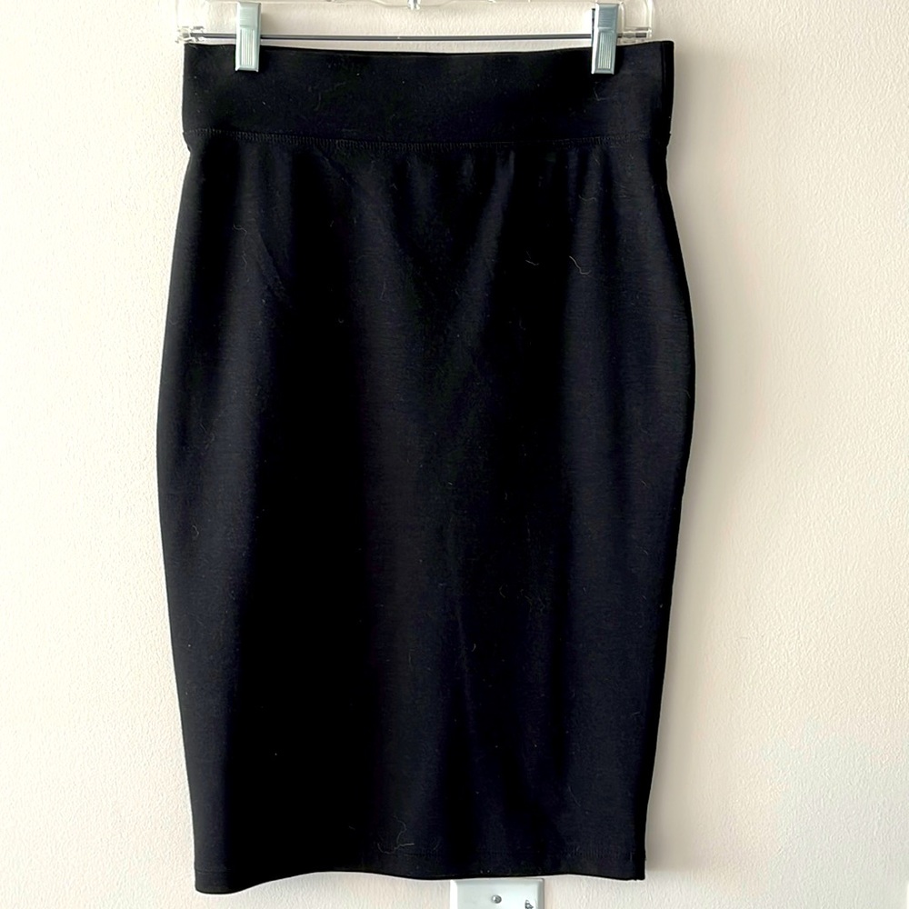 Lindex black pencil skirt NWOT